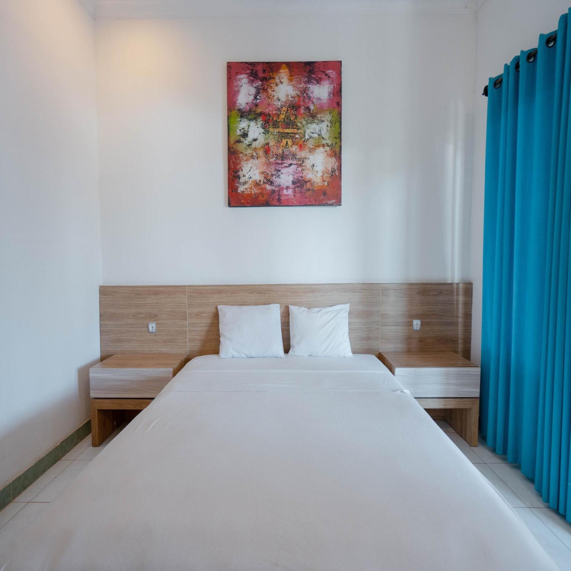 Gili White Bamboo Resort Гили Траванган Экстерьер фото